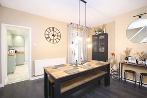 Dining Room- click for photo gallery